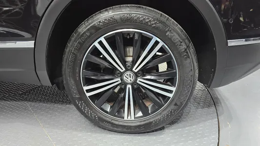 Volkswagen 2 2.0 TDI 2019 21