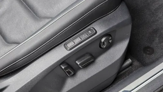 Volkswagen 2 2.0 TDI 2019 27