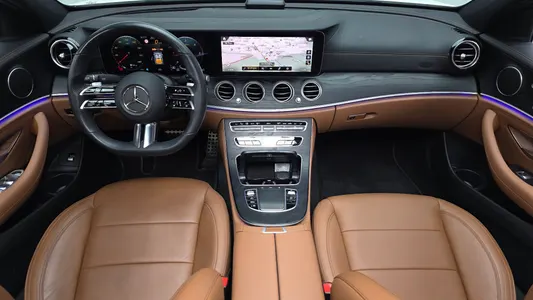 Mercedes-Benz E-Class W213 E220d 4MATIC AMG Line 2021 7