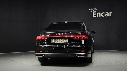 Audi A8 (D5) 55 TFSI LWB 2021 4