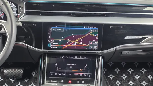 Audi A8 (D5) 55 TFSI LWB 2021 14