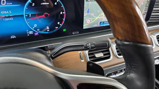 Mercedes-Benz GLS-Class X167 GLS400d 4MATIC 2021 9