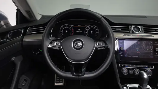 Volkswagen 아테온 2.0 TDI 2019 12