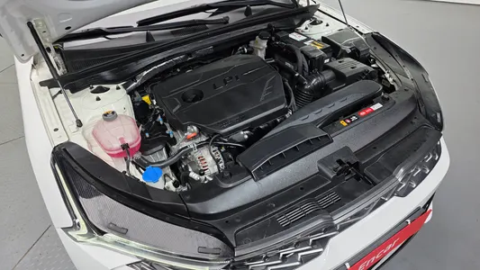 Kia K5 3 2.0 LPI 2021 6