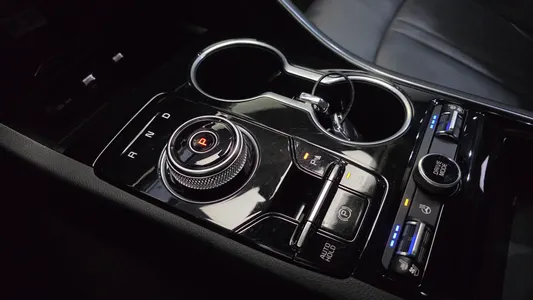 Kia K5 3 2.0 LPI 2021 9