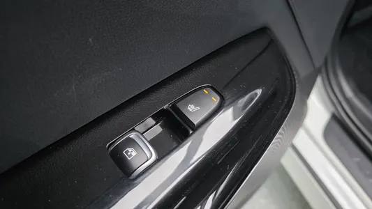 Kia K5 3 2.0 LPI 2021 18