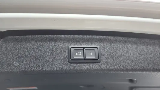 Audi Q3 (F3) 35 TDI 2023 17