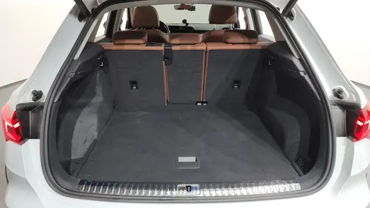 Audi Q3 (F3) 35 TDI 2023 18