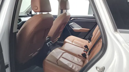 Audi Q3 (F3) 35 TDI 2023 19