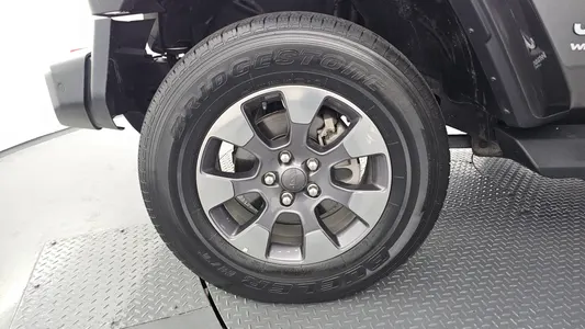 Jeep (JL) 2.0 4 2019 5