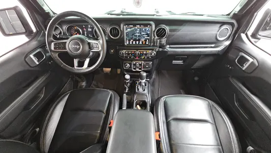 Jeep (JL) 2.0 4 2019 7