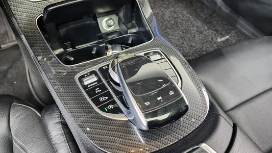 Mercedes-Benz E-Class W213 E200 2017 9