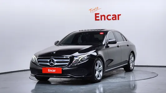 Mercedes-Benz E-Class W213 E200 2017