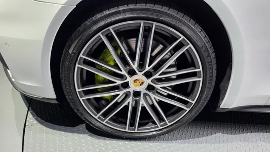 Porsche (971) 2.9 AWD E- 2019 5