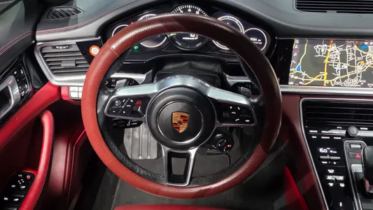 Porsche (971) 2.9 AWD E- 2019 13