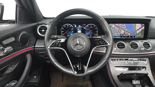 Mercedes-Benz E-Class W213 E250 AMG Line 2023 12