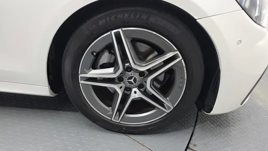 Mercedes-Benz E-Class W213 E250 AMG Line 2023 21