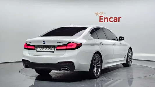 BMW 5 Series (G30) 520d xDrive M 2017