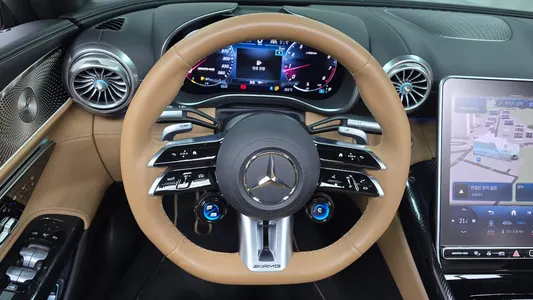 Mercedes-Benz SL-Class R232 AMG SL63 4MATIC+ 2024 12