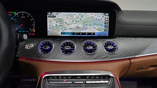 Mercedes-Benz AMG GT 4 43 4MATIC+ 2023 13
