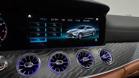 Mercedes-Benz AMG GT 4 43 4MATIC+ 2023 18