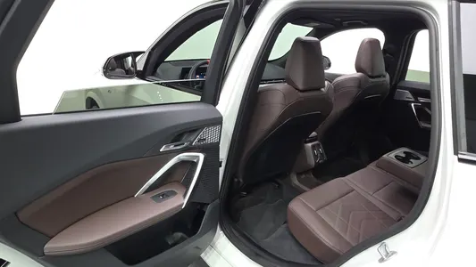 BMW X1 (U11) M35i xDrive 2025 12