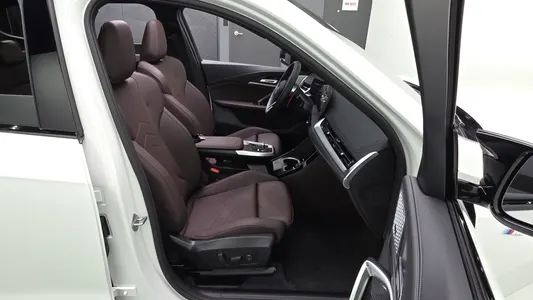 BMW X1 (U11) M35i xDrive 2025 26