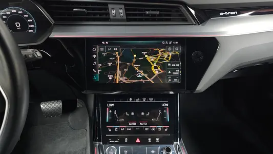 Audi e- 55 2020 12