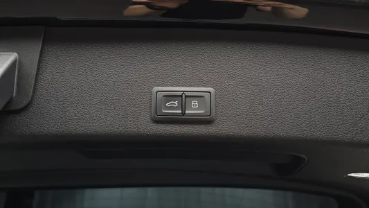 Audi e- 55 2020 16