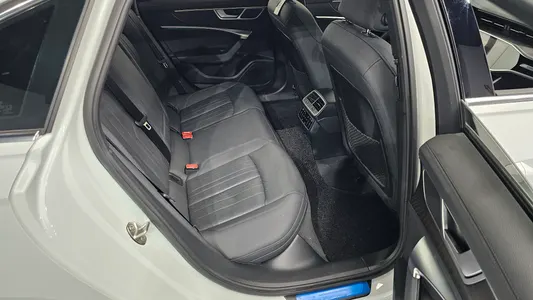 Audi A6 (C8) 45 TFSI 2021 11