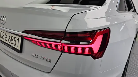 Audi A6 (C8) 45 TFSI 2021 23