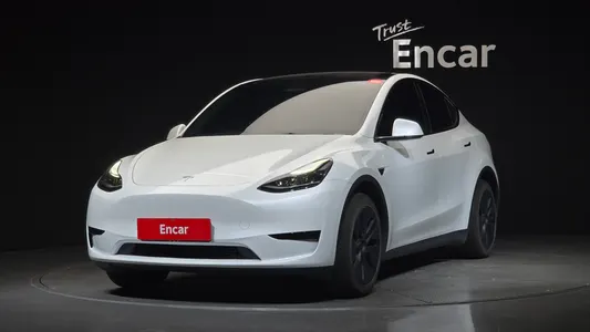 Tesla Y RWD 2024