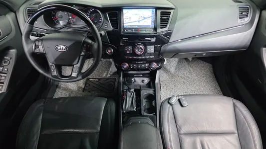 Kia K7 VG270 2010 7