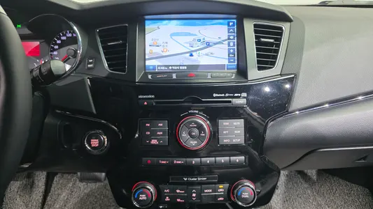 Kia K7 VG270 2010 15