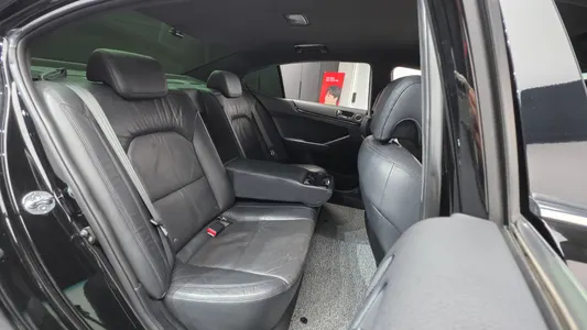 Kia K7 VG270 2010 19