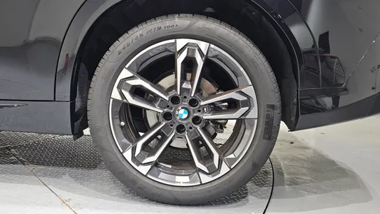 BMW X2 (U10) xDrive 20i M 2025 21