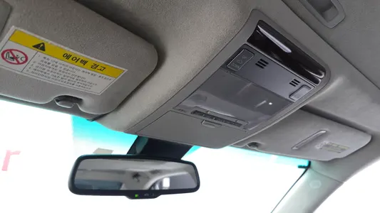Lexus LS600hL 5 Ottoman 2010 17