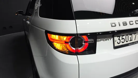 Land Rover 디스커버리 스포츠 2.0 TD4 SE 2019 23