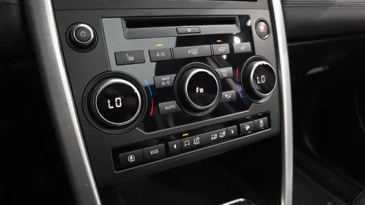Land Rover 디스커버리 스포츠 2.0 TD4 SE 2019 31