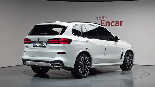 BMW X5 (G05) xDrive 40i M 2024