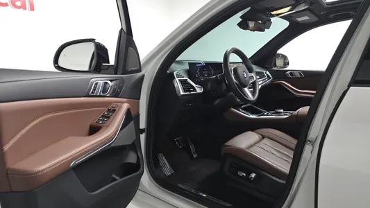 BMW X5 (G05) xDrive 40i M 2024 9