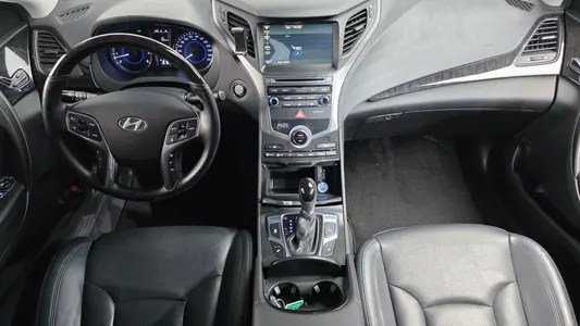 Hyundai Grandeur HG HG240 2015 7