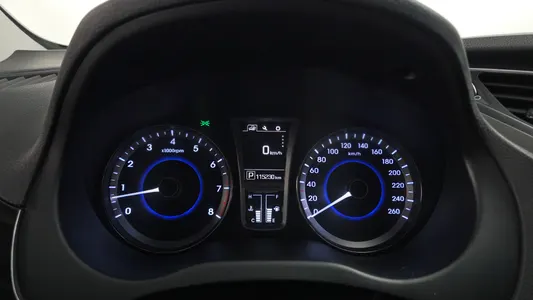 Hyundai Grandeur HG HG240 2015 8