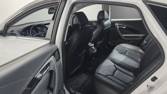 Hyundai Grandeur HG HG240 2015 17