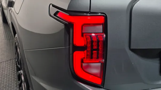 KG Mobility 토레스 1.5 4WD 2022 23