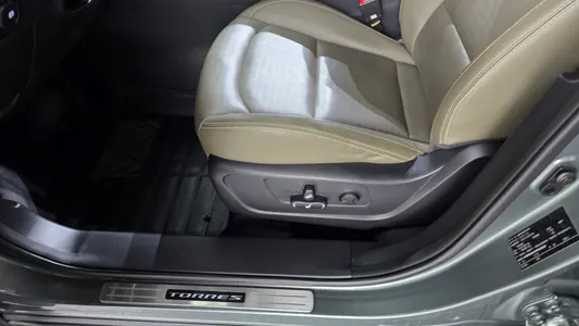 KG Mobility 토레스 1.5 4WD 2022 30