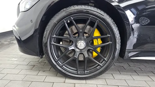 Mercedes-Benz AMG GT 4 43 4MATIC+ 2022 5