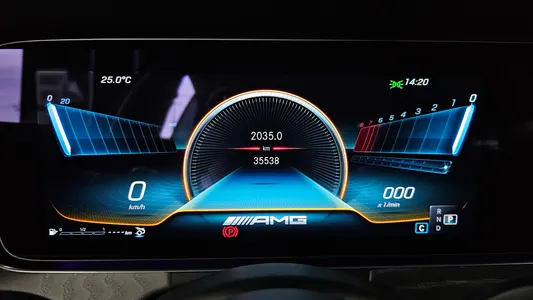 Mercedes-Benz AMG GT 4 43 4MATIC+ 2022 8