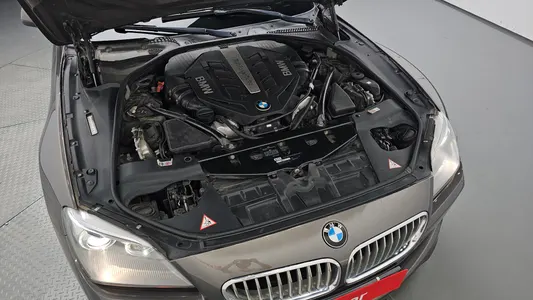 BMW 6 Series (F12) 650i 2013 5