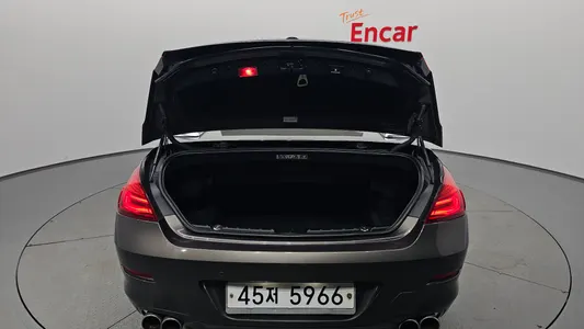 BMW 6 Series (F12) 650i 2013 19